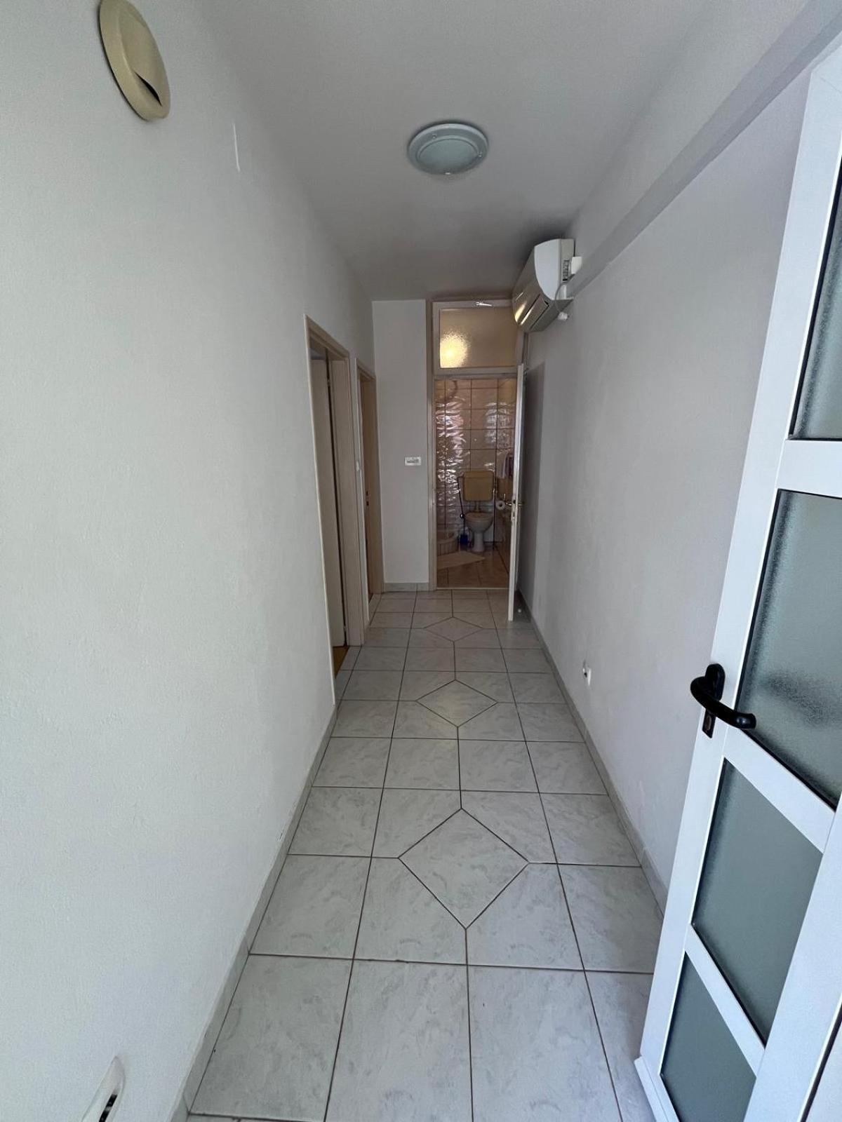 Ana Lovetovo Vodice Exteriör bild